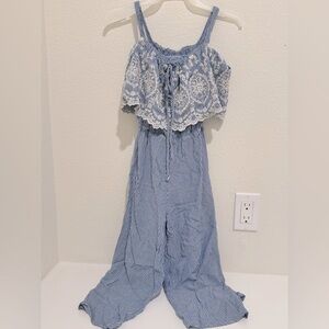 Girls chambray romper. LA Boutique bought. Size 7.